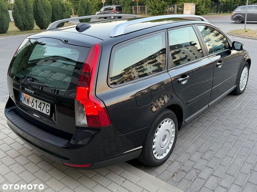 Volvo V50 2.0D Momentum - 5