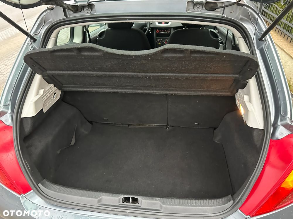 Peugeot 207 75 Filou - 9
