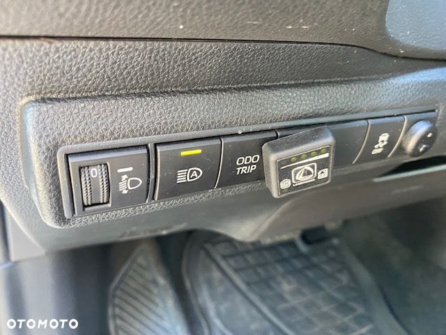 Toyota Corolla 1.8 Hybrid Active - 14