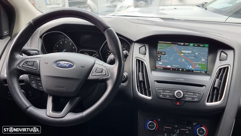 Ford Focus 1.0 EcoBoost Titanium - 6