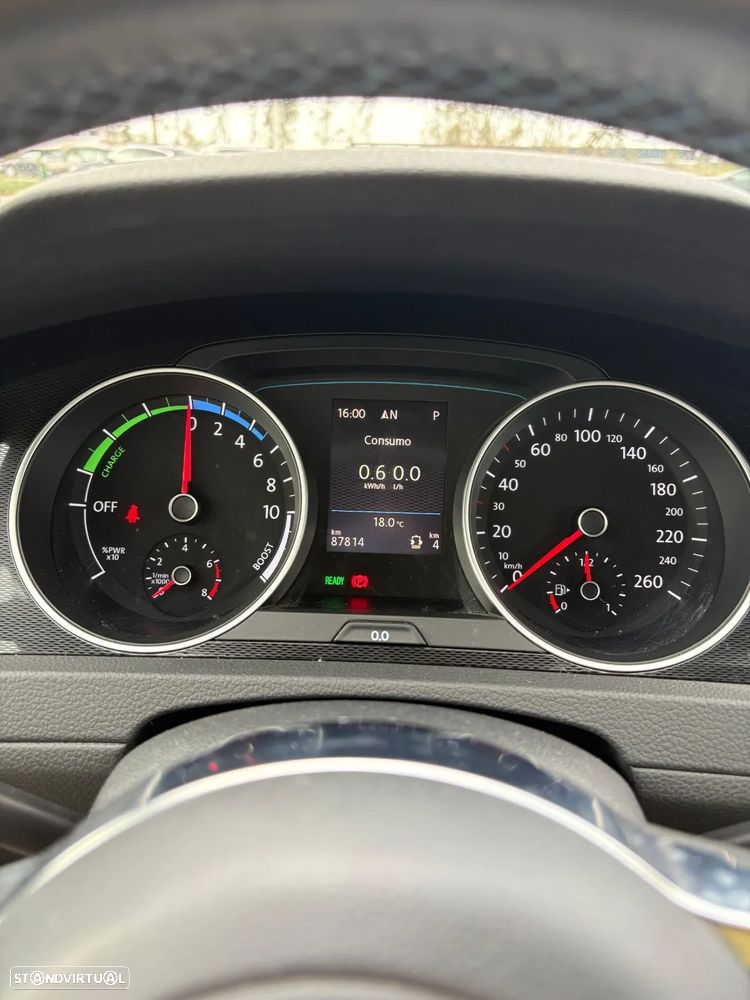 VW Golf 1.4 GTE Plug-in - 9