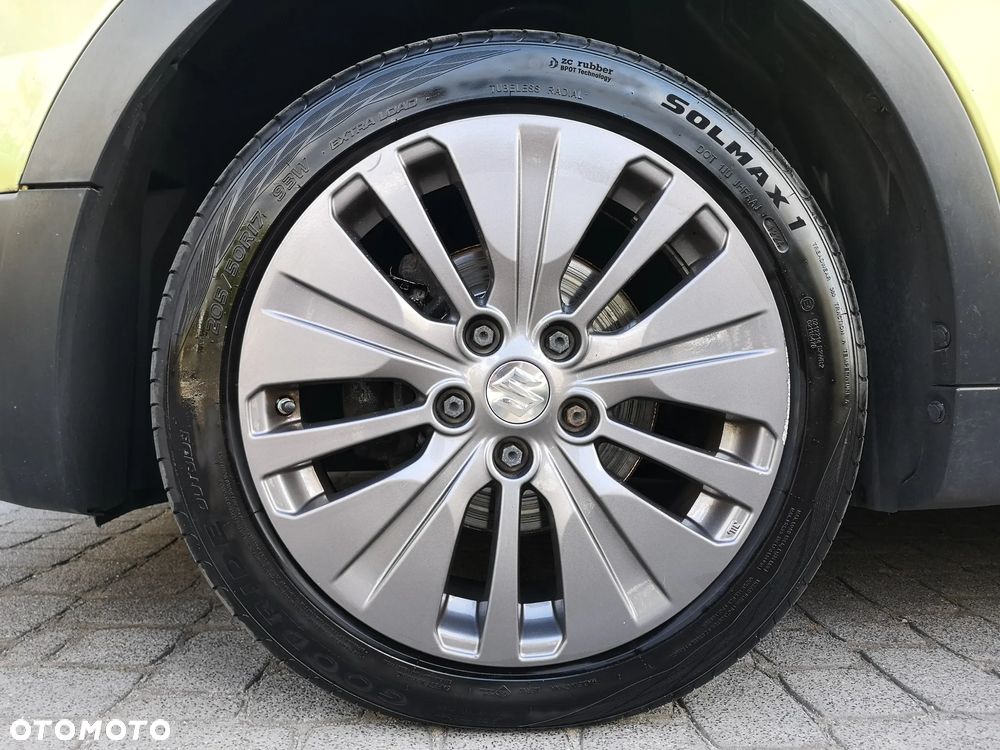 Suzuki SX4 S-Cross 1.6 DDiS Premium Plus - 38