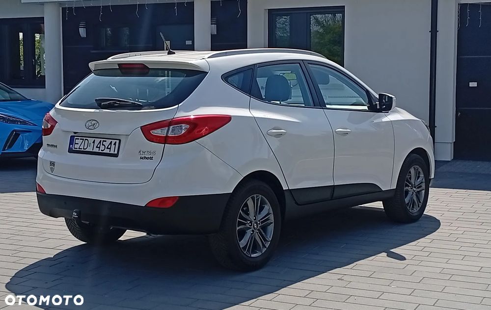 Hyundai ix35 1.6 2WD Fifa World Cup Edition - 5