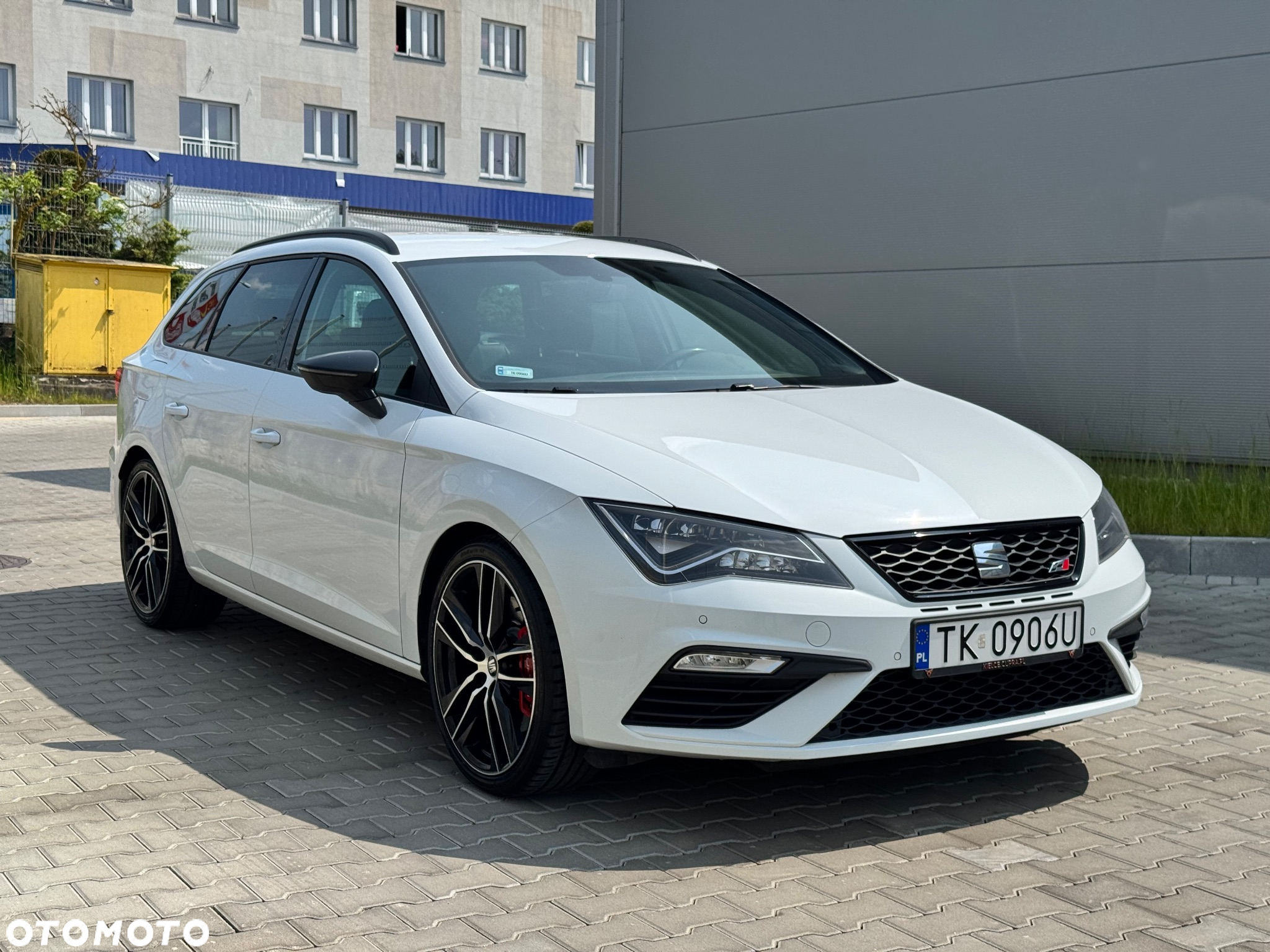 Seat Leon 2.0 TSI Cupra S&S DSG - 4