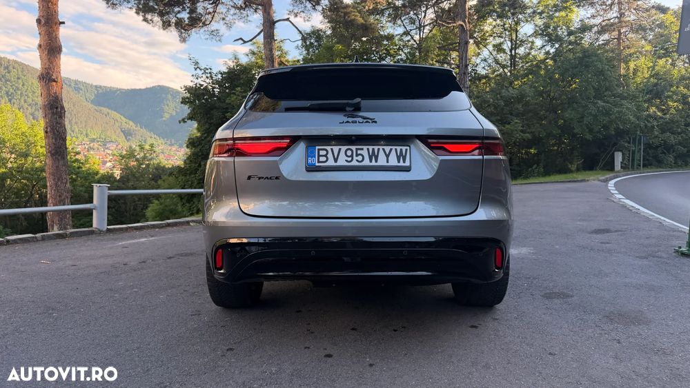 Jaguar F-Pace D200 AWD R-Dynamic SE - 8