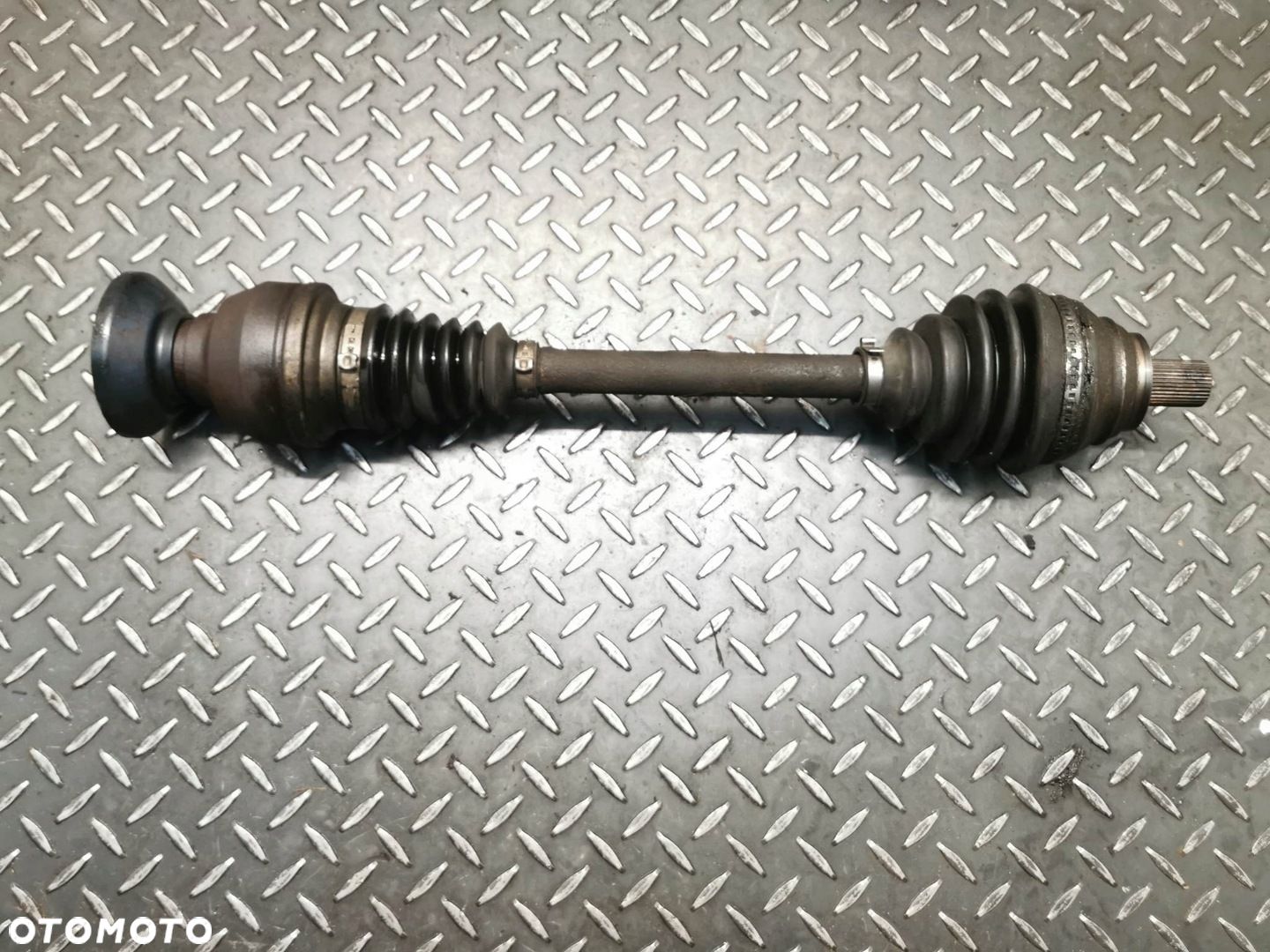 PÓŁOŚ VW TIGUAN 2.0 TDI 4x4 OE 5N0407764K - 1