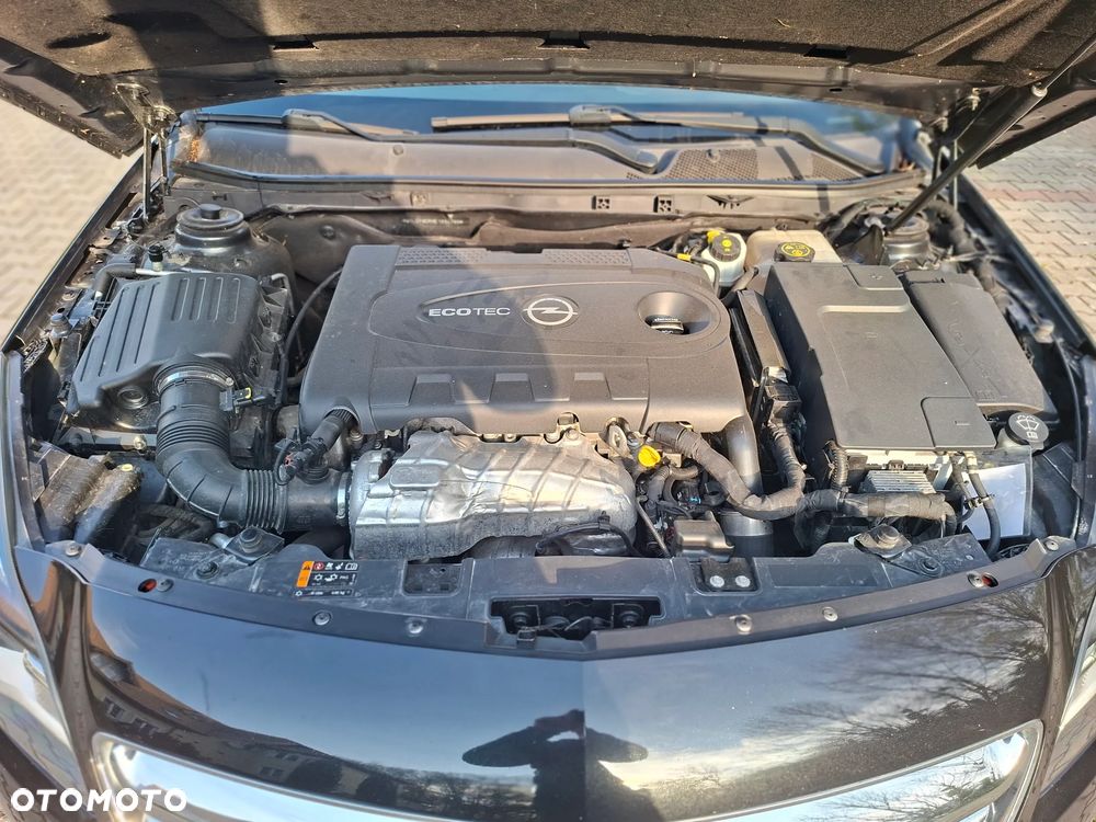 Opel Insignia - 13