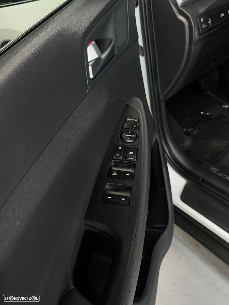 Hyundai Tucson 1.7 CRDi Premium DCT - 10