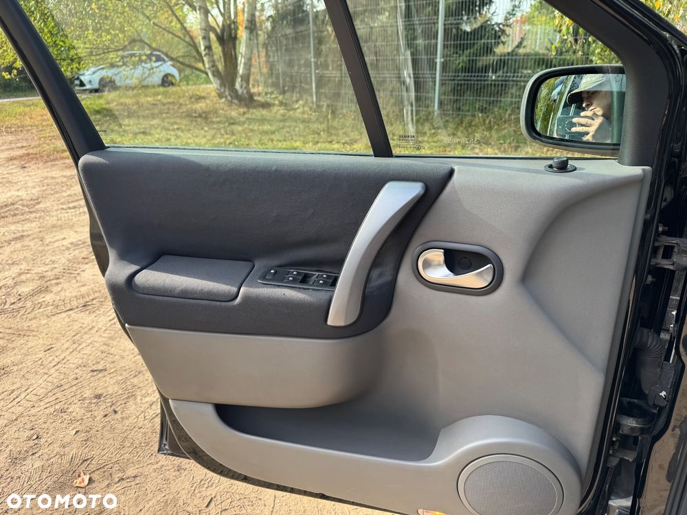 Renault Scenic - 26