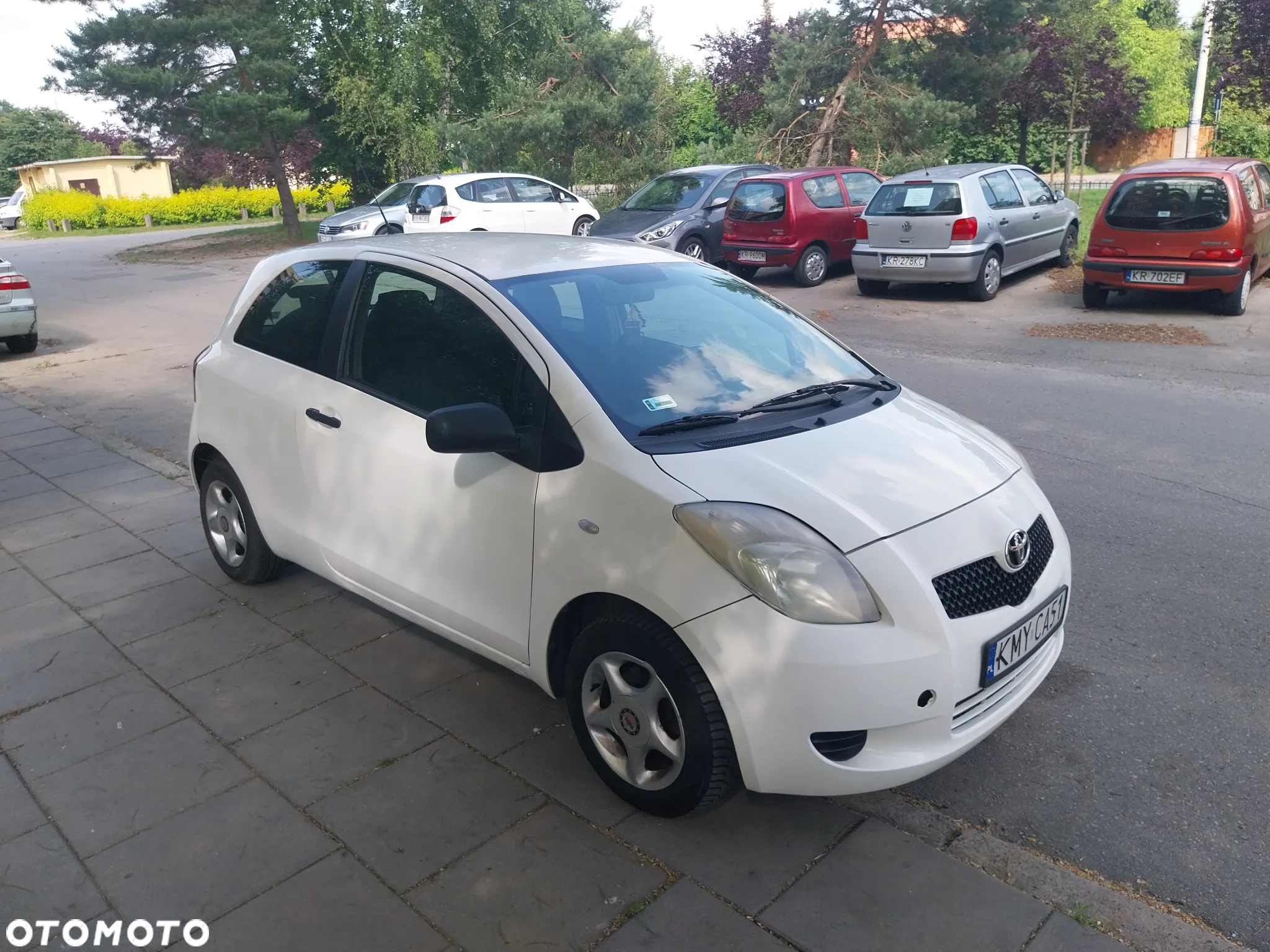 Toyota Yaris 1.0 Luna A/C - 3