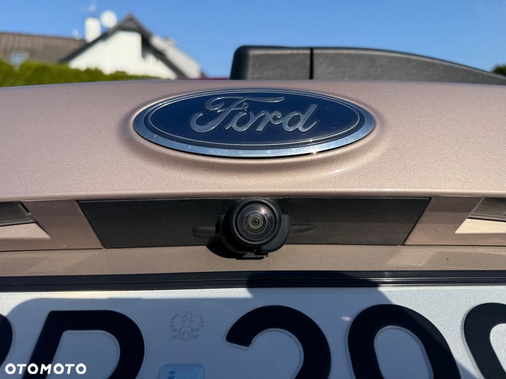Ford Kuga 1.5 EcoBoost 4x4 Vignale - 17