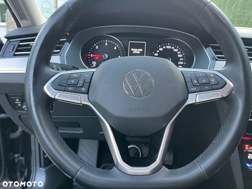 Volkswagen Passat 2.0 TDI BMT Highline DSG7 - 23