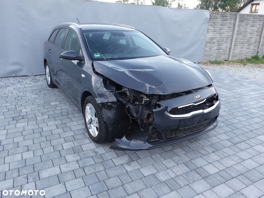 Kia Ceed 1.4 Vision - 6