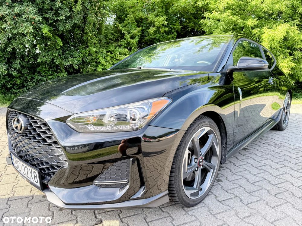 Hyundai Veloster - 8