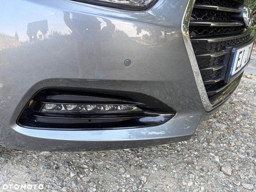 Hyundai i40 Kombi 2.0 Premium - 11