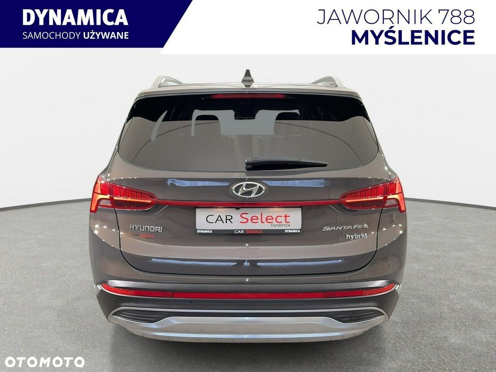 Hyundai Santa Fe - 8