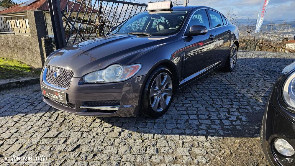 Jaguar XF 2.7 D V6 Premium Luxury - 2
