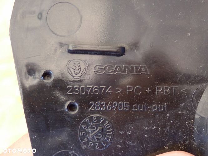 SCANIA S 17- kratka zderzaka 2307674 - 5