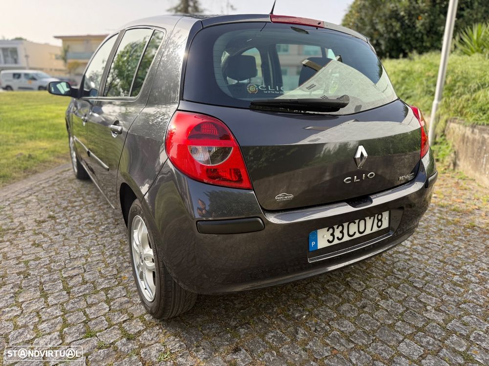 Renault Clio 1.2 16V Dynamique - 15