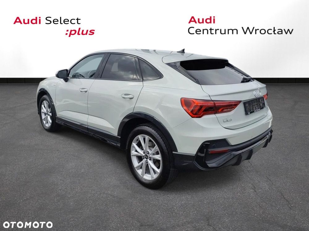 Audi Q3 Sportback - 6