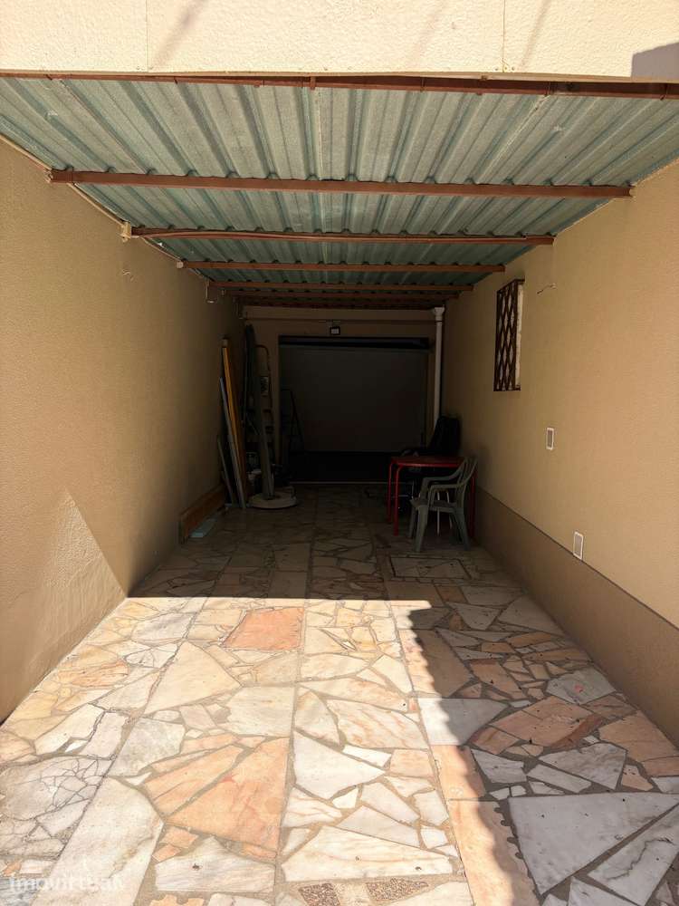 Moradia geminada com garagem Bro Além das Vinhas 595.000€ - Grande imagem: 5/40