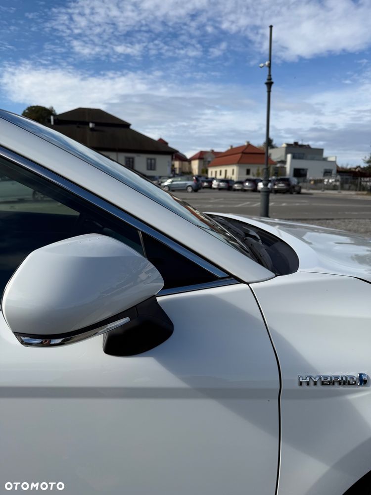 Toyota Camry 2.5 Hybrid Comfort CVT - 16