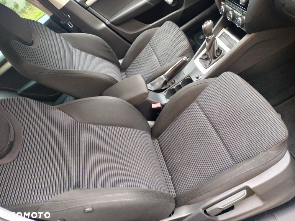 Skoda Octavia 1.6 TDI (Green tec) Active - 10