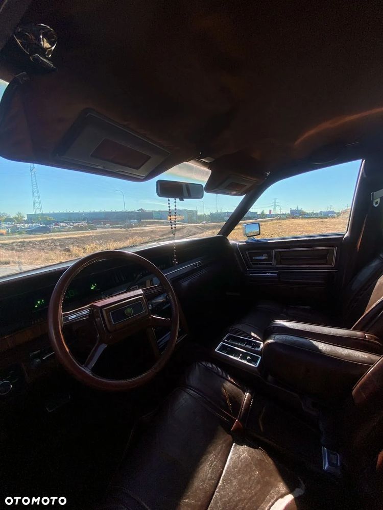 Lincoln Continental 4.6 - 11