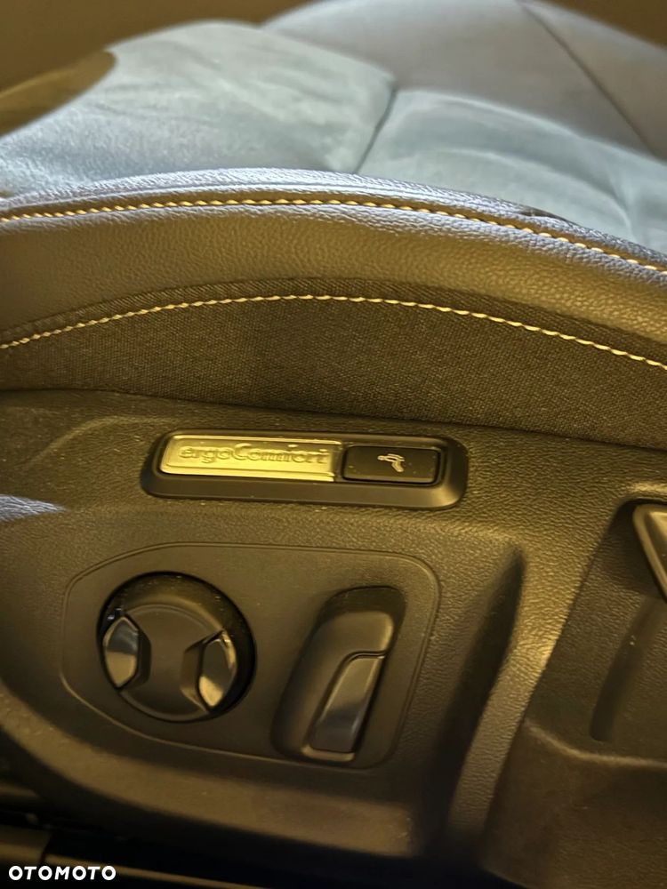 Volkswagen Arteon - 9