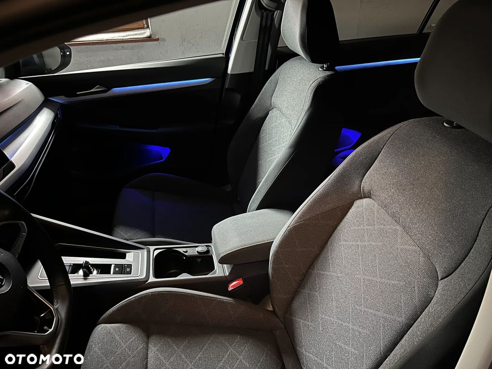 Volkswagen Golf Variant - 24