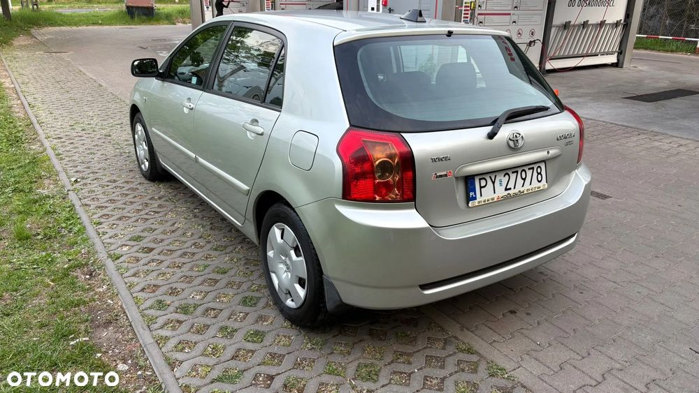 Toyota Corolla 1.6 VVT-i Terra Polaris - 3