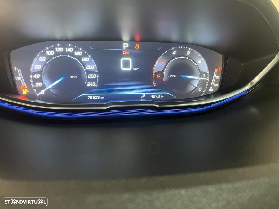 Peugeot 3008 1.6 BlueHDi GT Line EAT6 - 14