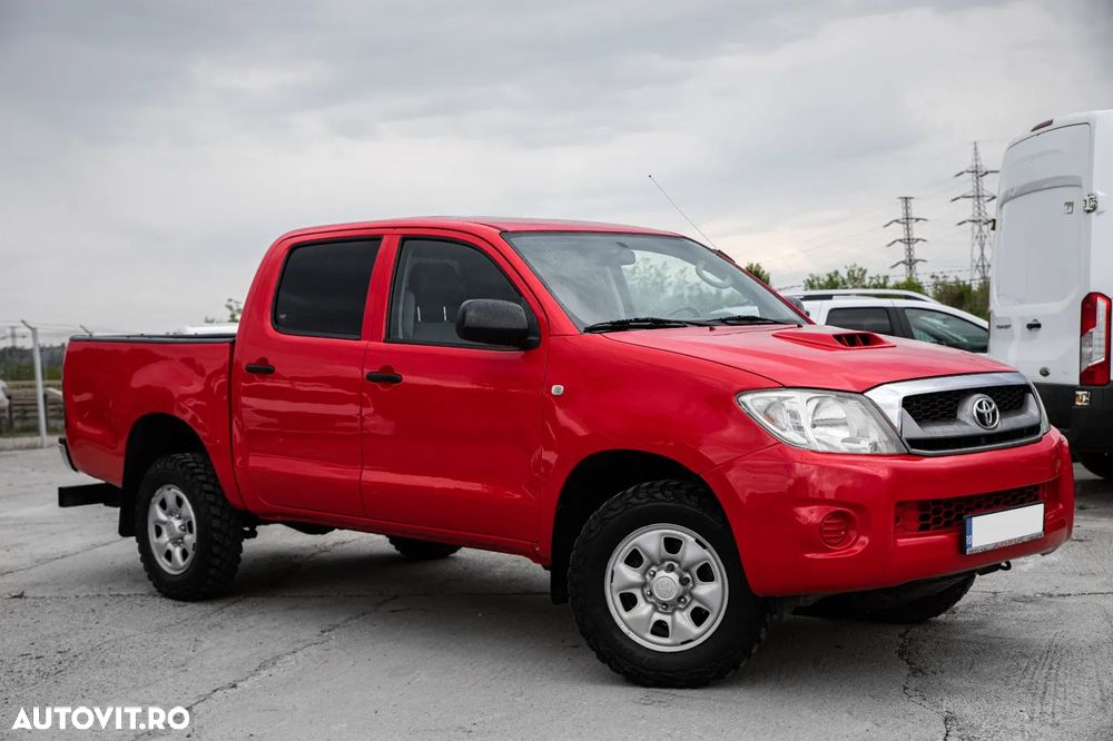 Toyota Hilux 4x4 Double Cab - 1