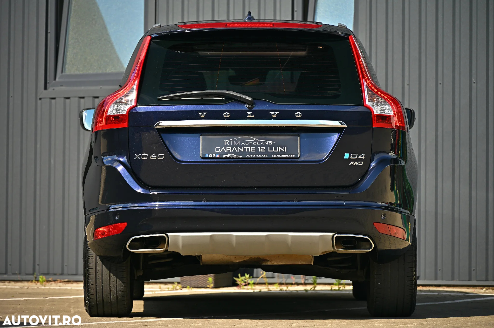 Volvo XC 60 D4 AWD Geartronic Ocean Race - 4