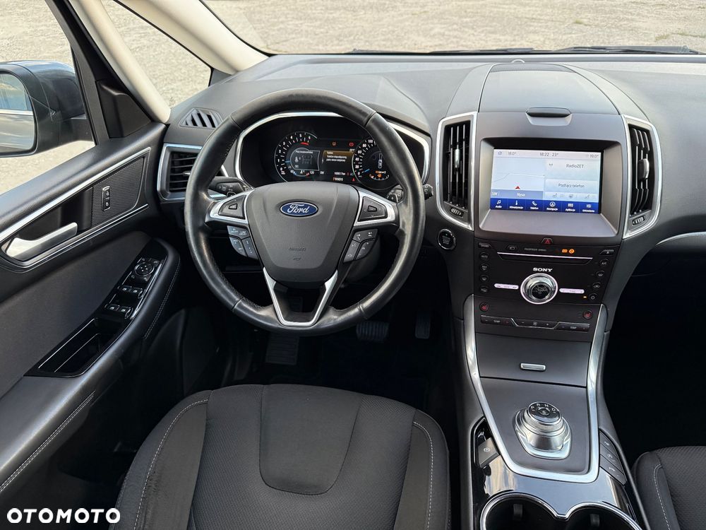 Ford S-Max 2.0 EcoBlue Titanium - 4