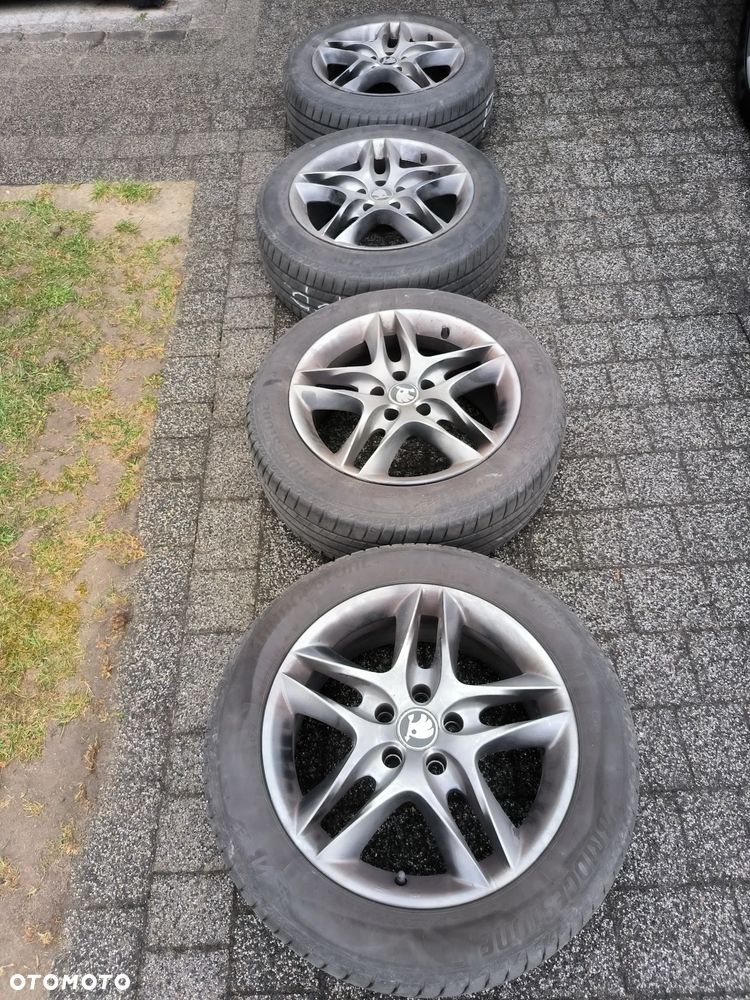 Skoda Superb 1.8 TSI Active DSG - 11