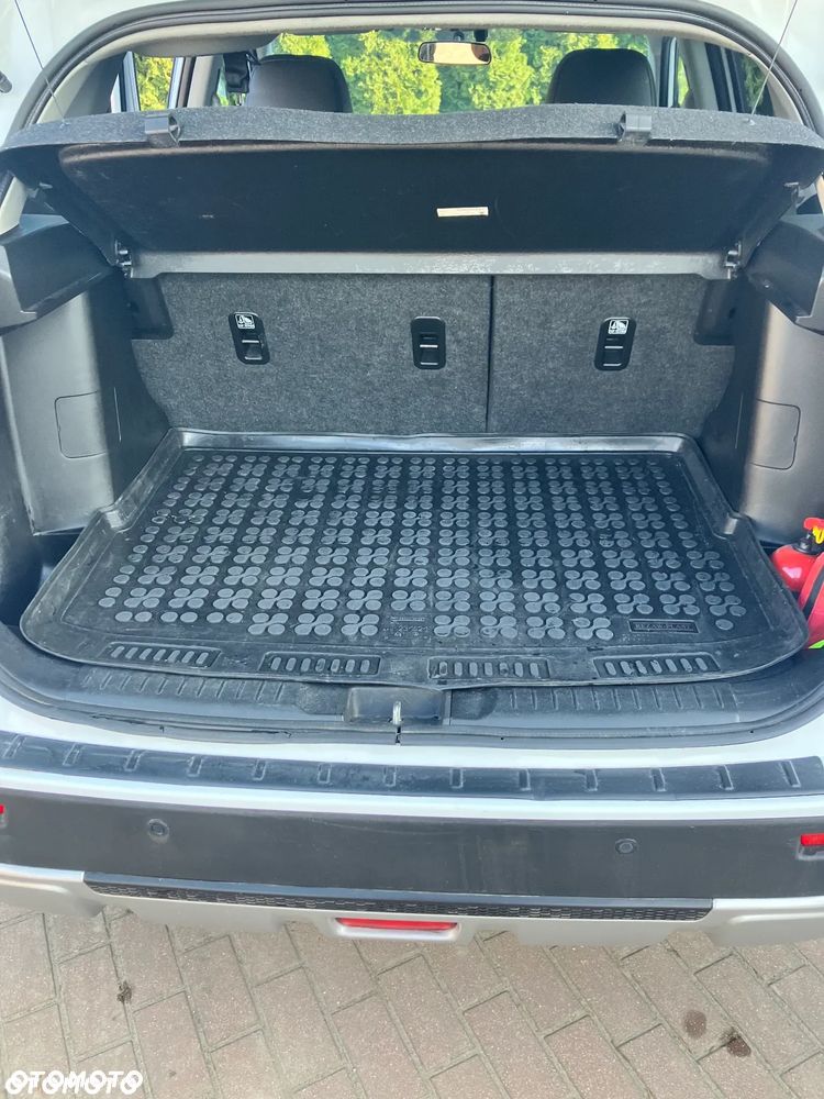 Suzuki Vitara - 12