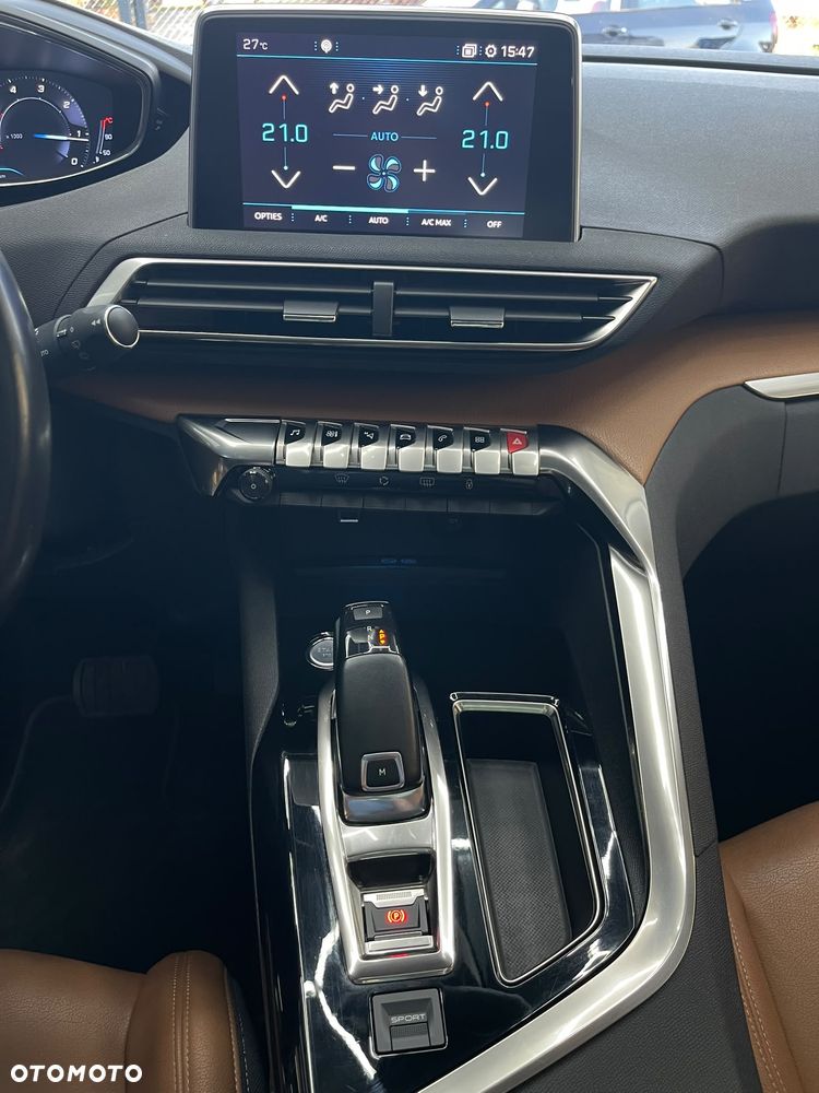 Peugeot 3008 BlueHDi 120 EAT6 Stop & Start Business Line - 8