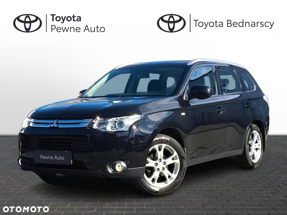 Mitsubishi Outlander - 1