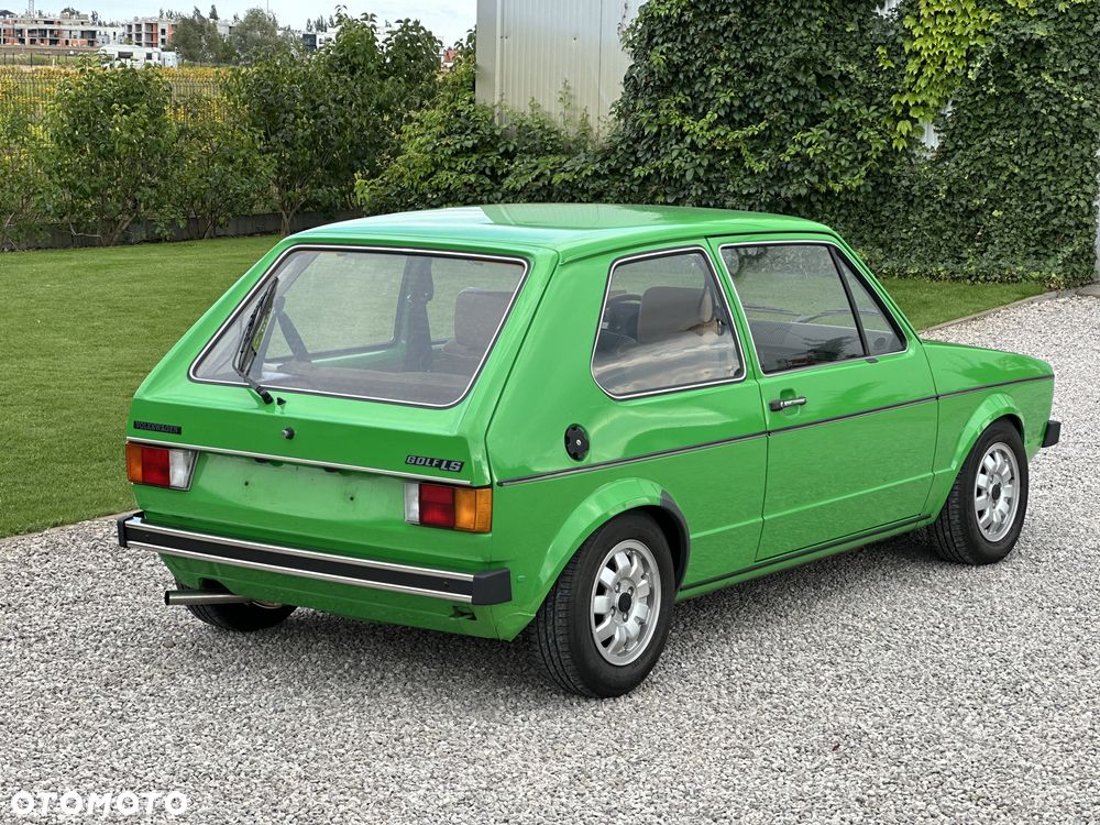 Volkswagen Golf - 3