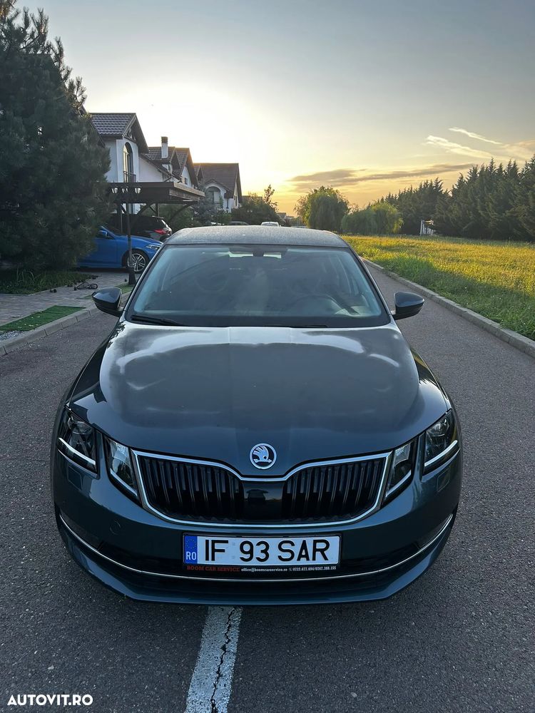 SKODA Octavia 2017 — imagine 3