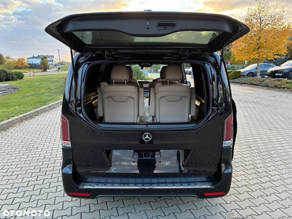 Mercedes-Benz Klasa V 300 d 4-Matic 9G-Tronic Avantgarde (długi) - 27