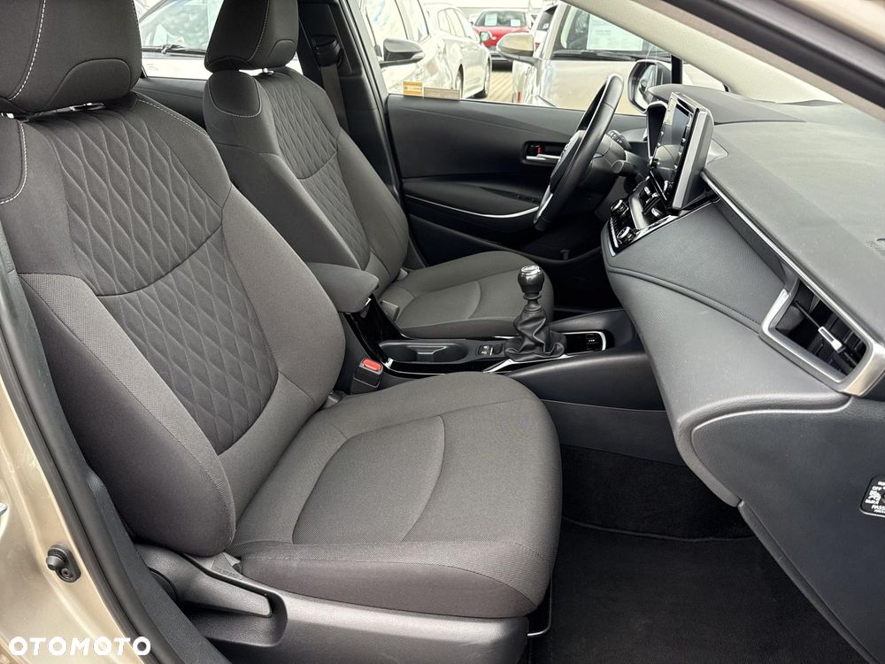 Toyota Corolla - 9