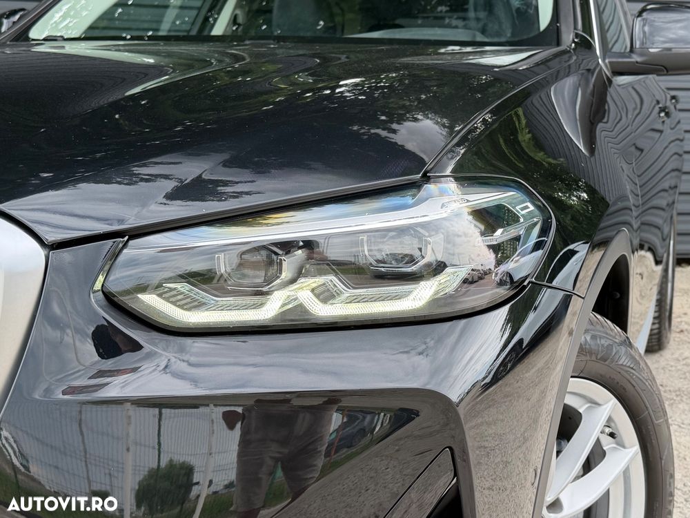 BMW X3 xDrive20d Aut. Advantage - 32