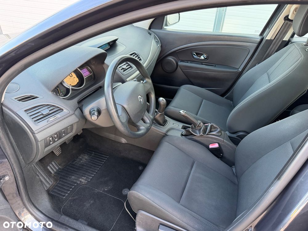 Renault Megane 1.6 16V 100 Expression - 6