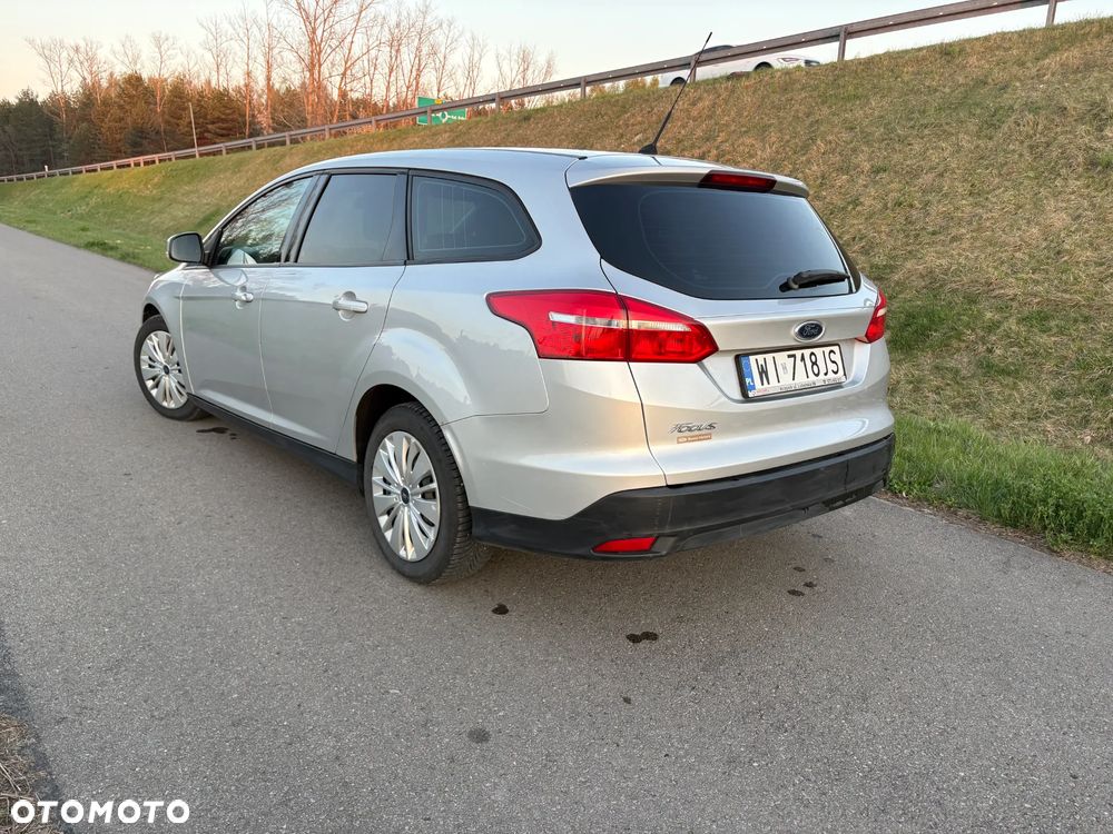 Ford Focus 1.5 TDCi Trend - 19