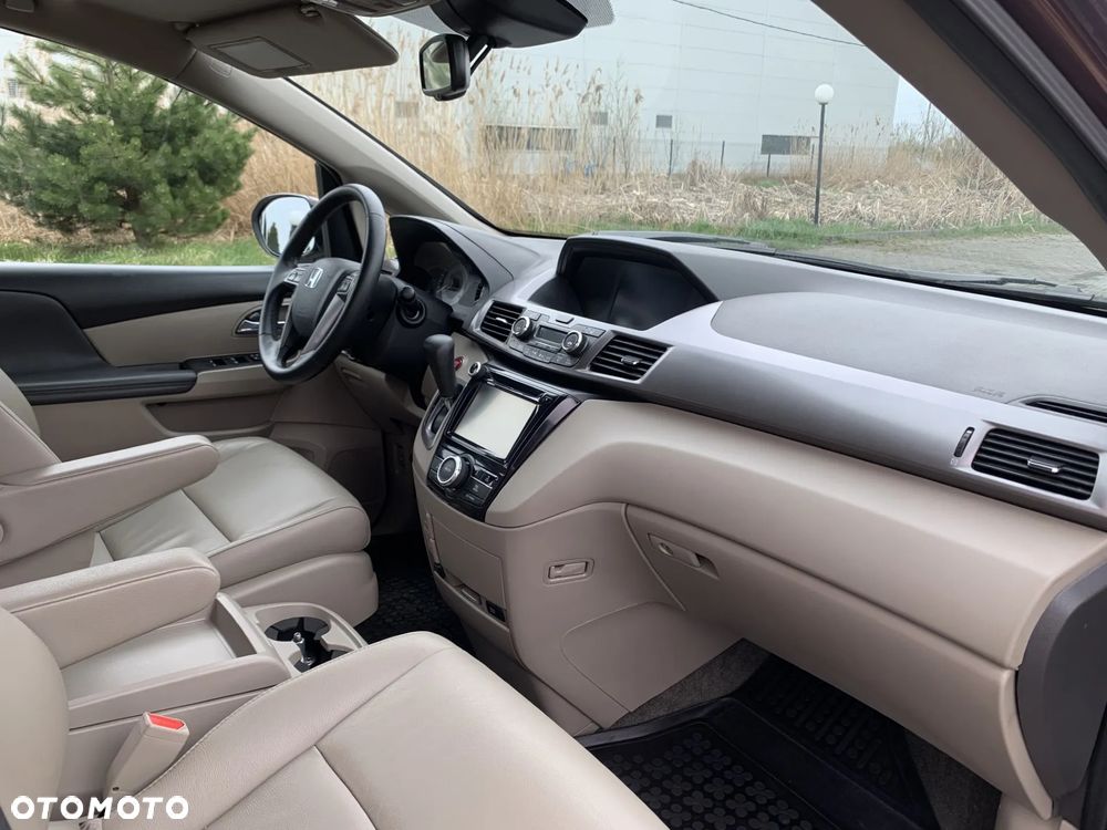 Honda Odyssey - 24