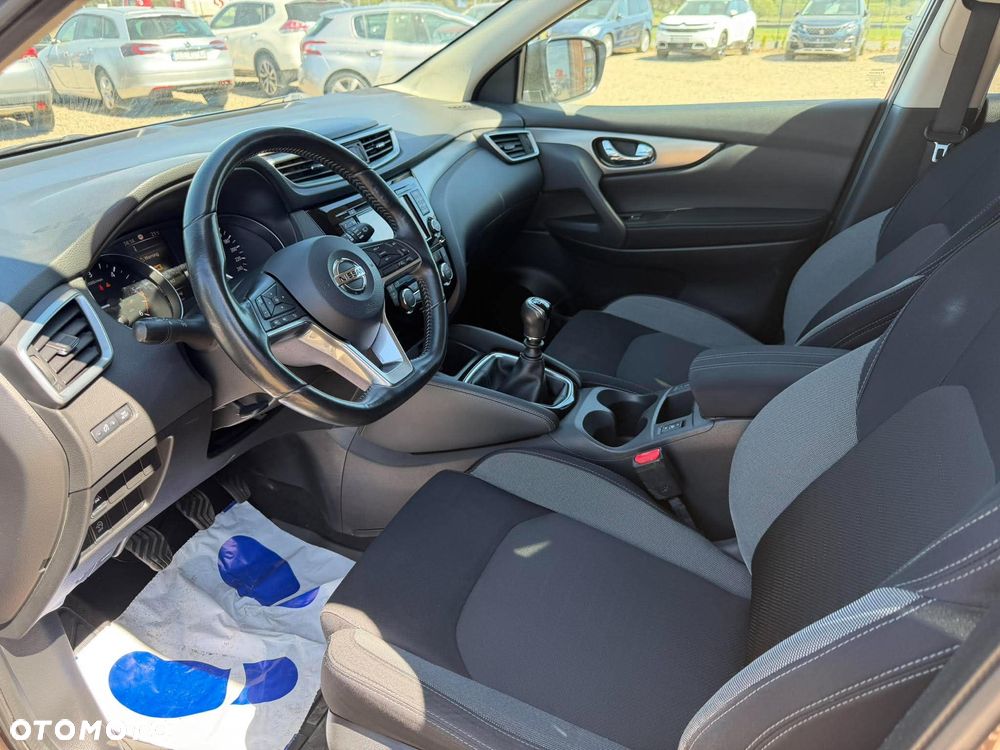 Nissan Qashqai 1.6 dCi Visia S&S - 21