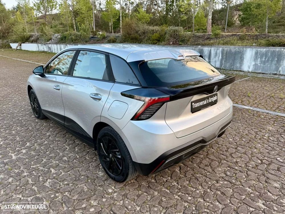 MG MG4 51 kWh Standard - 16