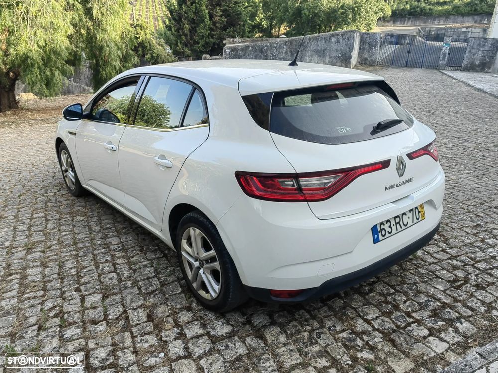 Renault Mégane 1.5 dCi Zen - 5